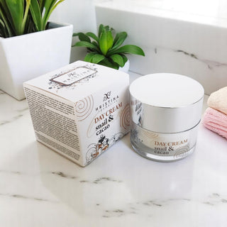 Cremă de zi hidratantă și hrănitoare cu melc și cacao, 50 ml